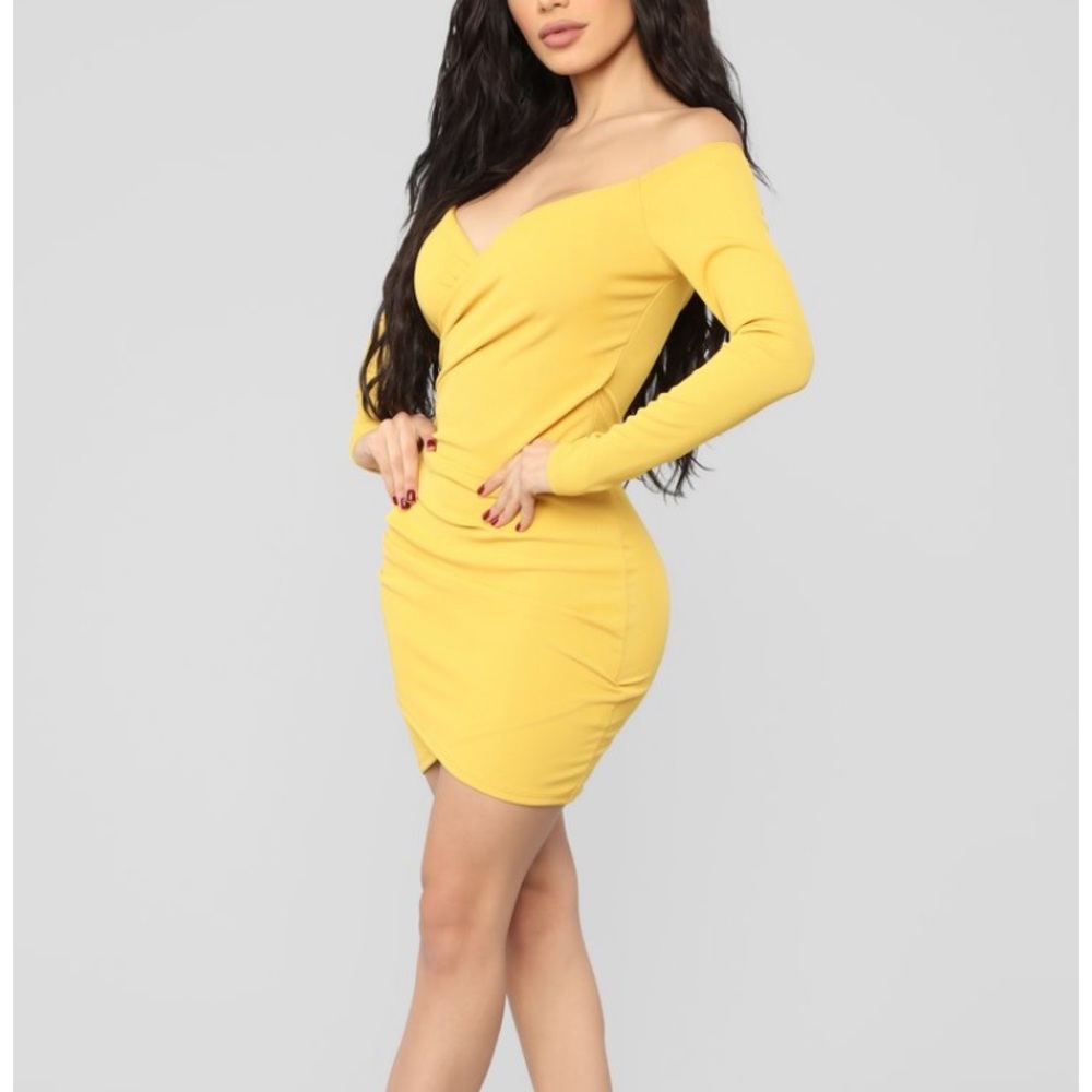 Sexy Yellow off should Dress💛